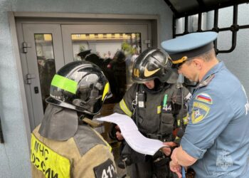 В Бугульме госпитализировали женщину с ребёнком