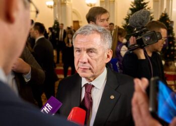 Обращение Минниханова ко Дню защитника Отечества