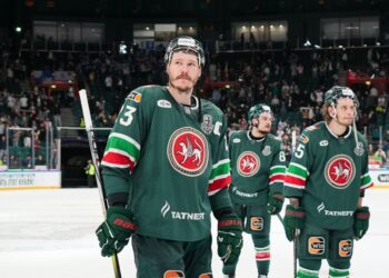 «Ак Барс» уступил «Металлургу», серия продолжается в Казани