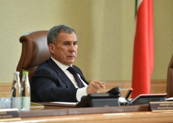 С 1 сентября крупные компании Татарстана обязаны трудоустроить 1% участников СВО
