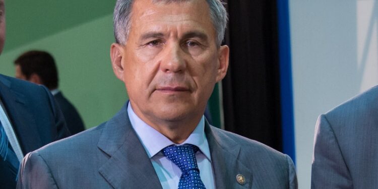 В казанском Кремле прошли переговоры Минниханова с главой Минобороны КНР