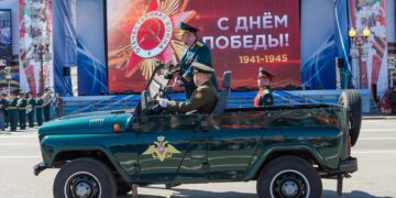 Парад Победы в Казани пройдет без техники, вслед за Москвой